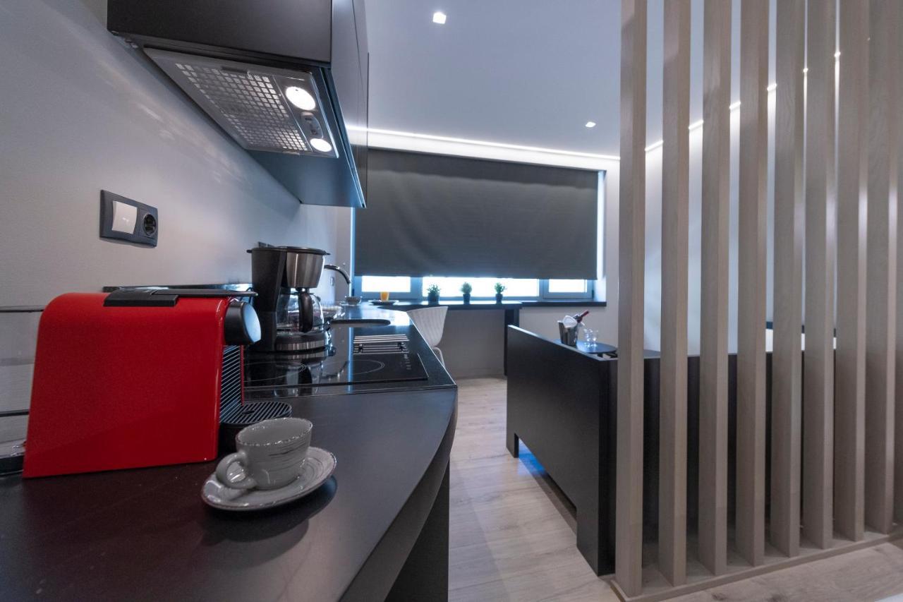אתונה Mj Luxury Suites מראה חיצוני תמונה