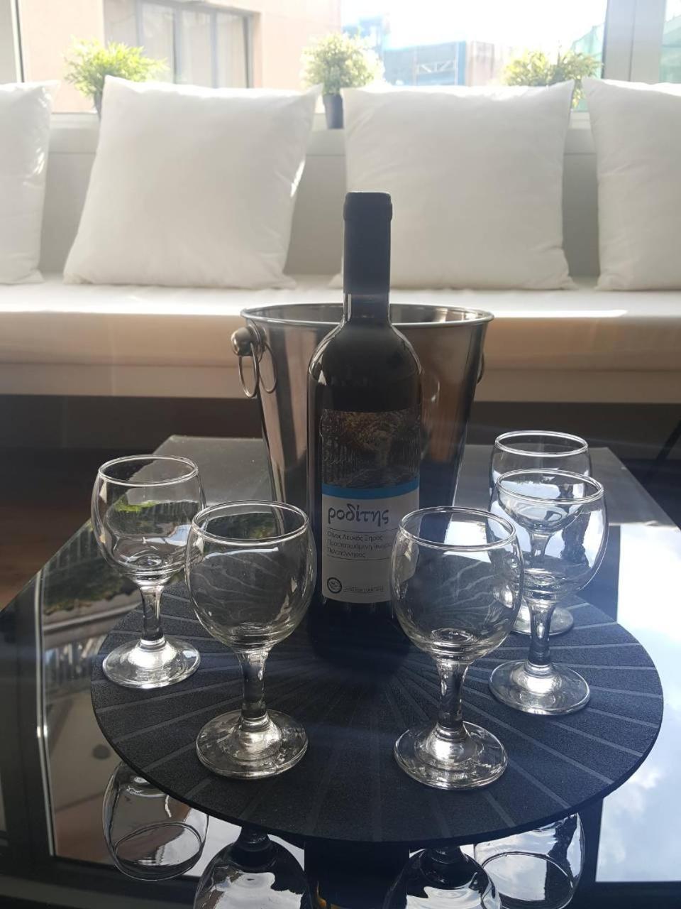 אתונה Mj Luxury Suites מראה חיצוני תמונה